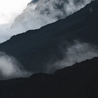 Kilimanjaro u oblacima Kilimanjaro u oblacima